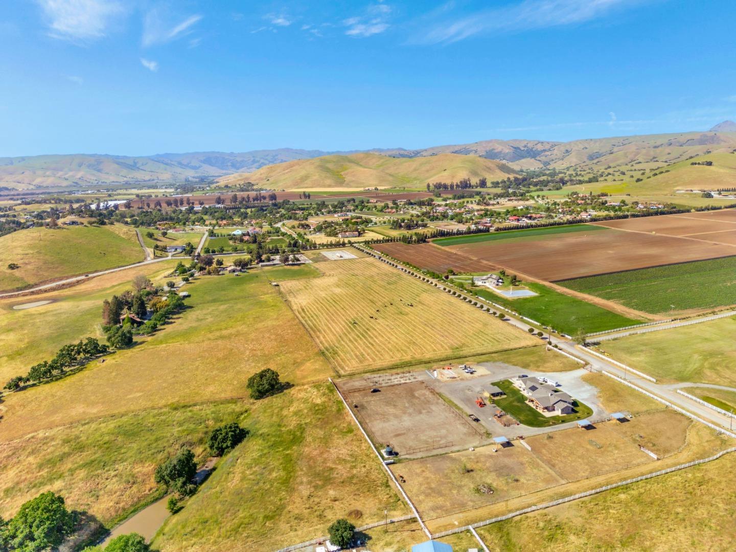 Hollister, California, 95023, United States, ,Land,For Sale,1819705