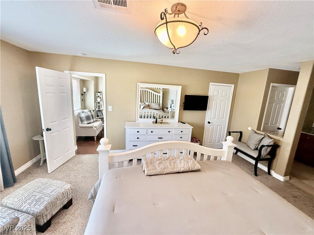 Las Vegas, Nevada, 89121, United States, 3 Bedrooms Bedrooms, ,2 BathroomsBathrooms,Residential,For Sale,1981360