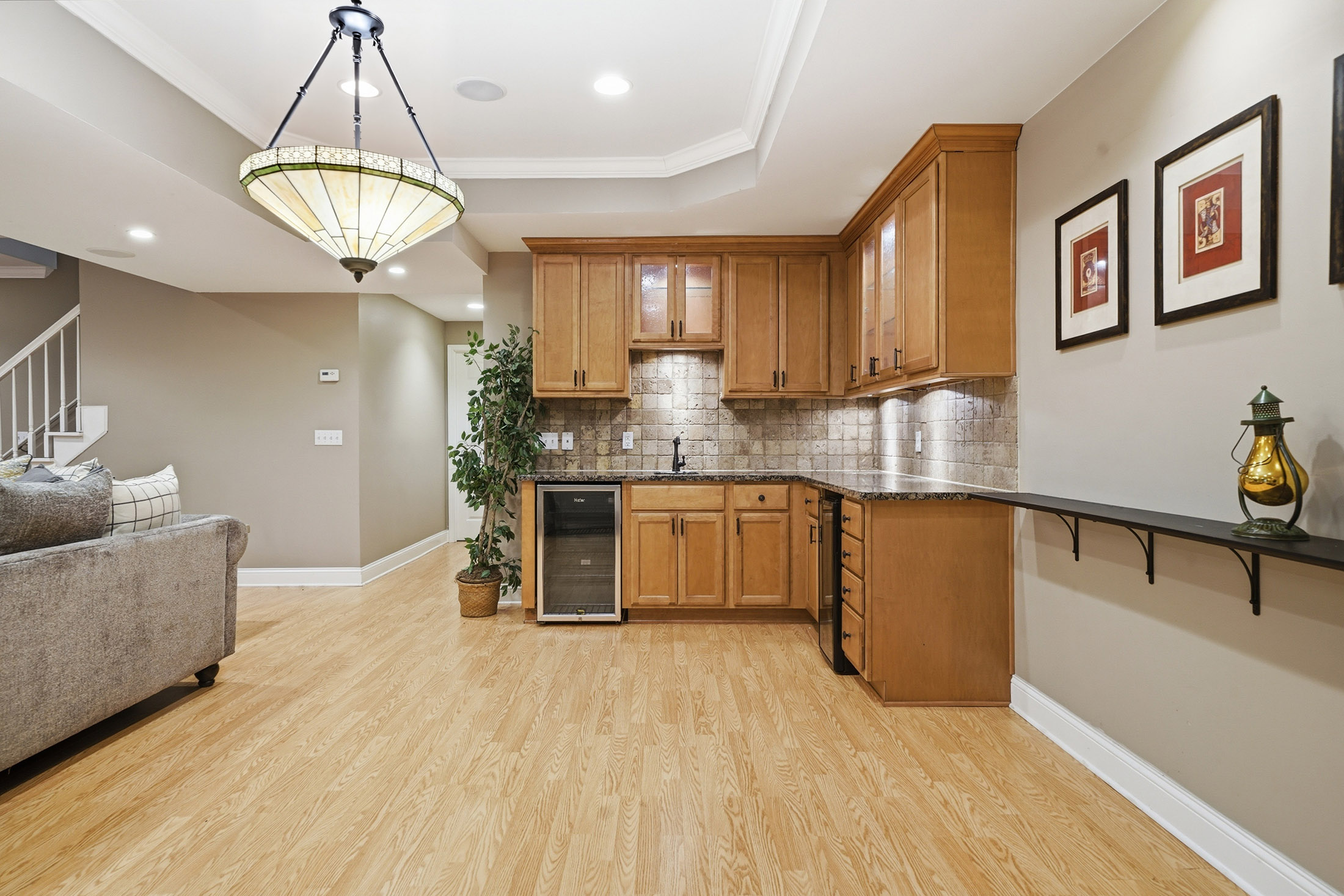  This Glastonberry Home Is Ready to Welcome Its Next Chapter - 物件實景
