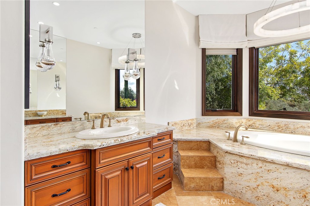 Fallbrook, California, 92028, United States, 4 Bedrooms Bedrooms, ,4 BathroomsBathrooms,Residential,For Sale,1792219