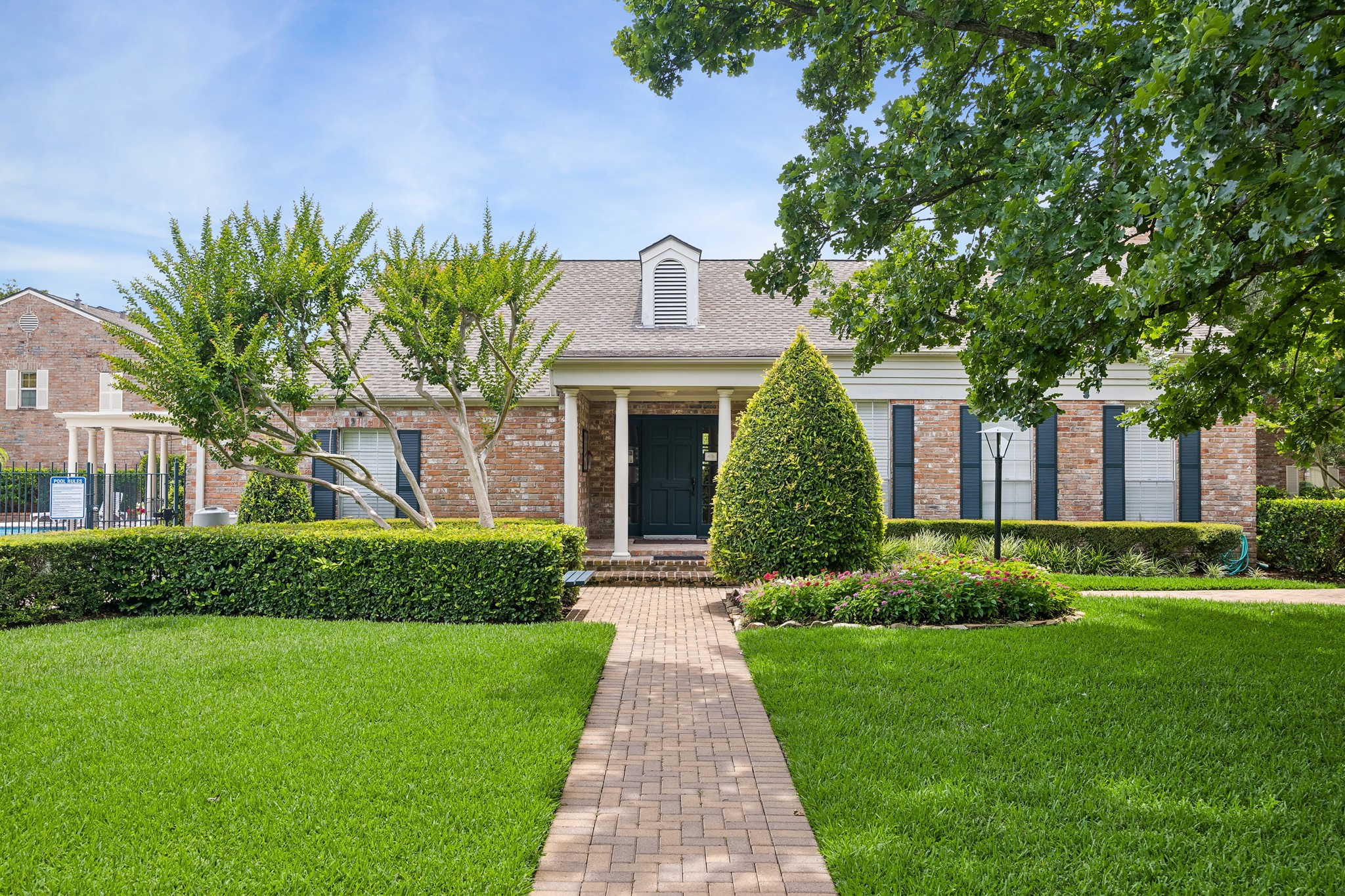  5851 Doliver Drive #22 - 物件實景