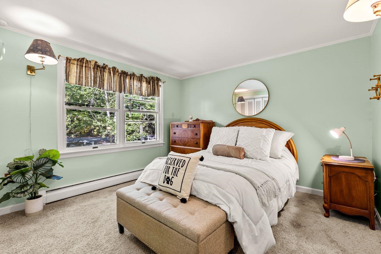 Amherst, New Hampshire, 03031, United States, 2 Bedrooms Bedrooms, ,1 BathroomBathrooms,Residential,For Sale,1996144