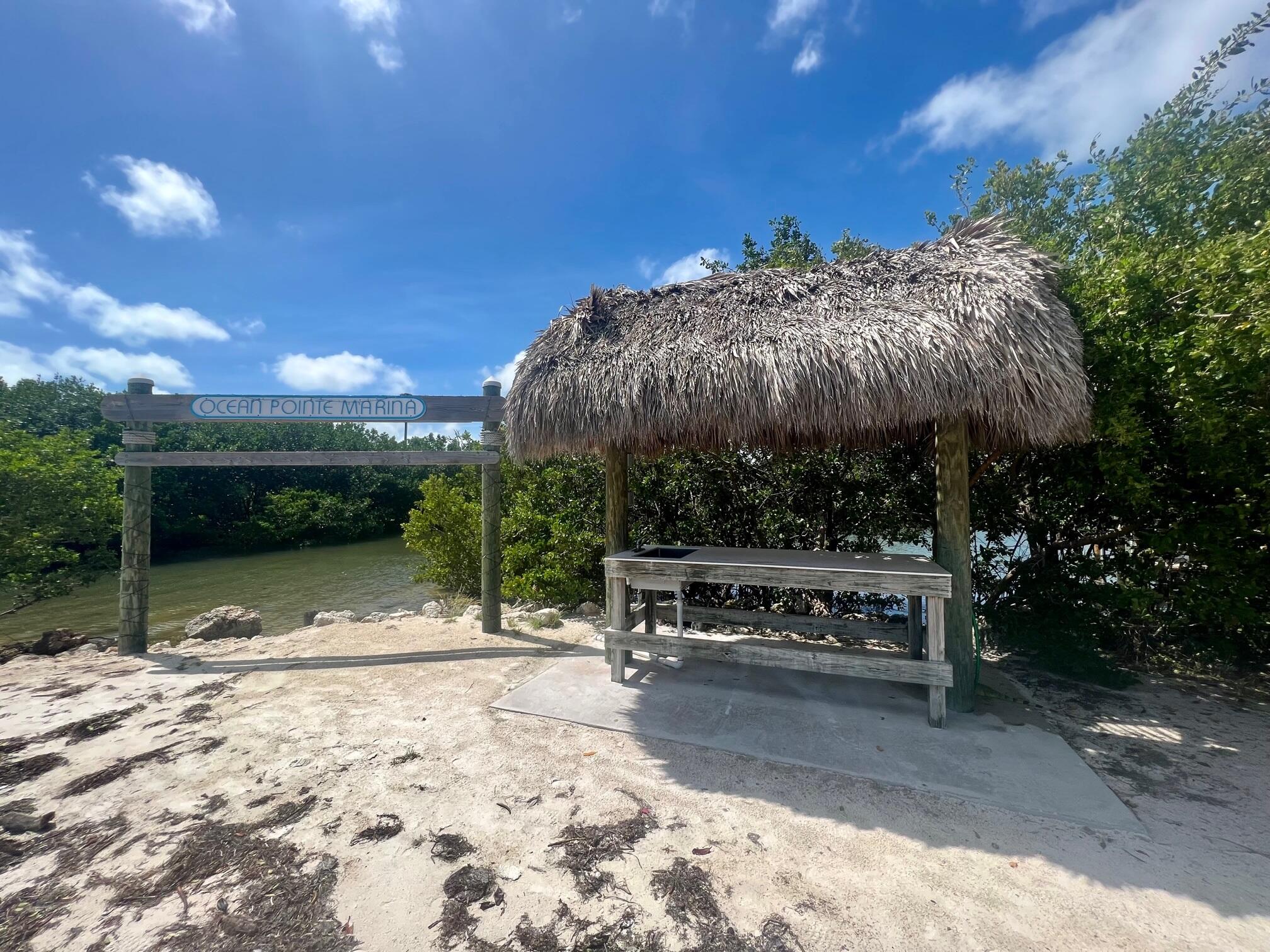 Tavernier, Florida, 33070, United States, 2 Bedrooms Bedrooms, ,2 BathroomsBathrooms,Residential,For Sale,1921847