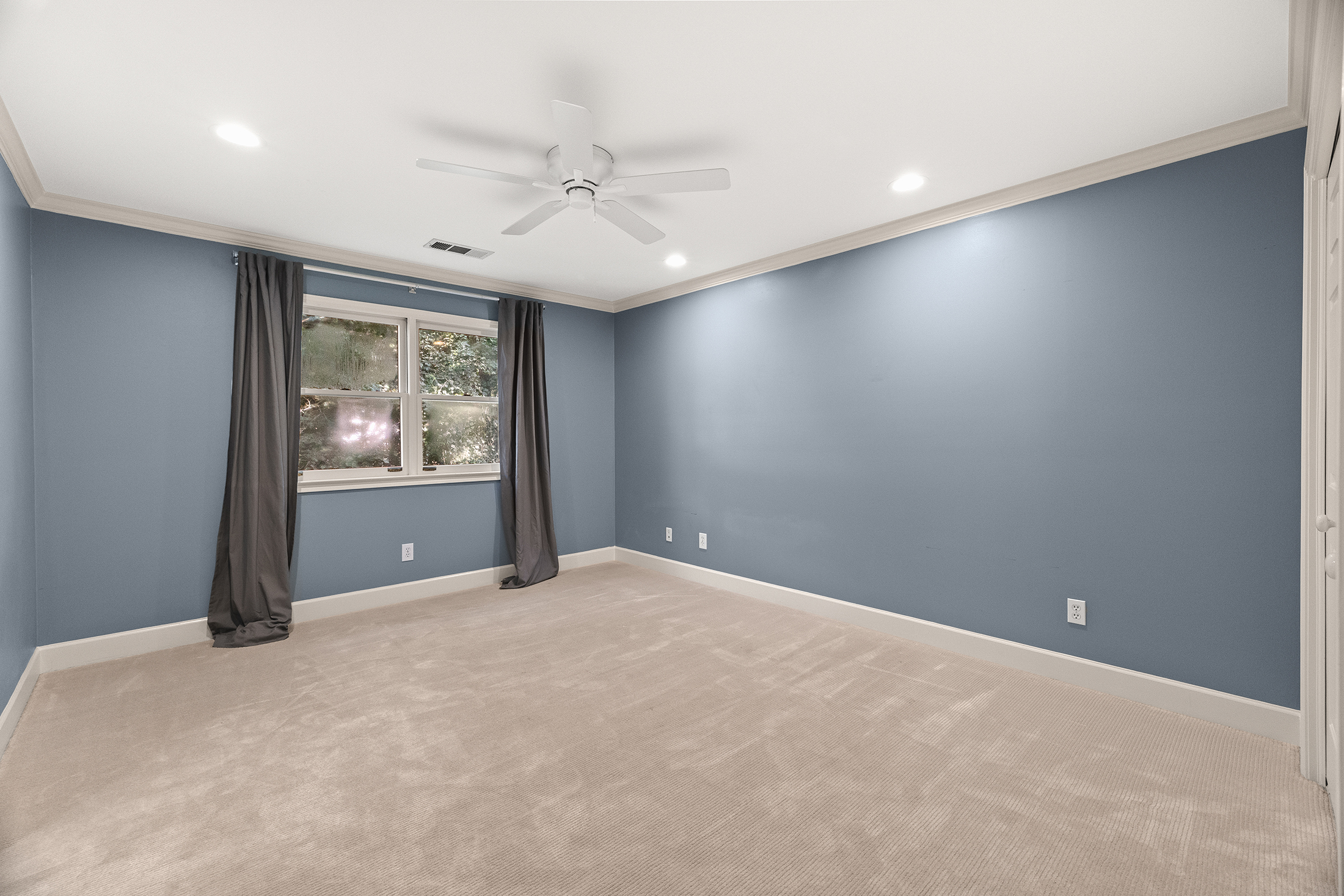  Refined Living on a Quiet Cul-de-sac in Chastain Park - 物件實景