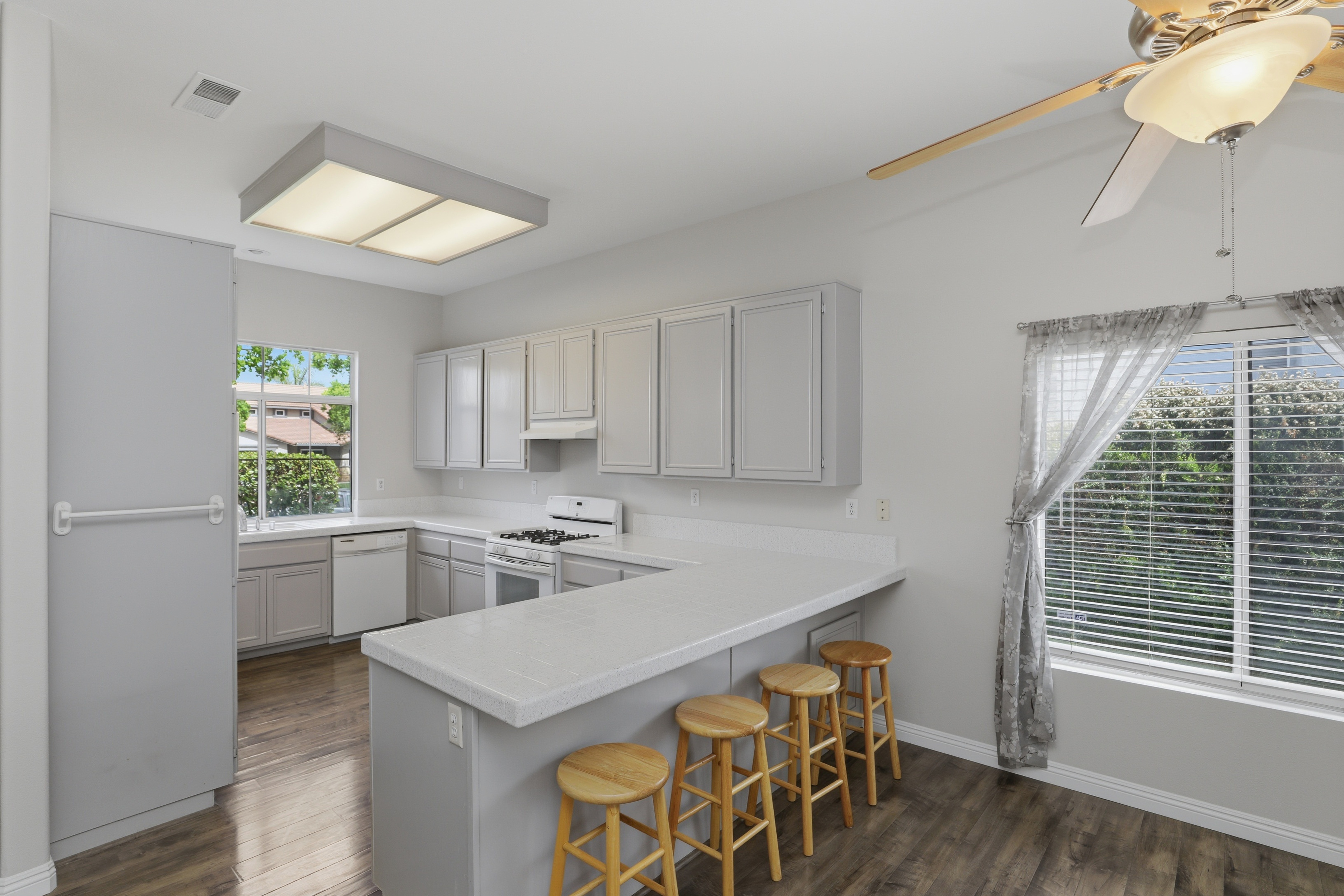  3027 Geranium Way, Corona, CA 92881 - 物件實景