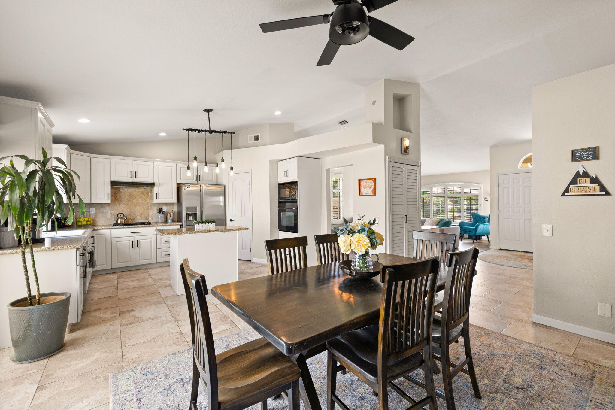 Palm Desert, California, 92211, United States, 3 Bedrooms Bedrooms, ,2 BathroomsBathrooms,Residential,For Sale,1938835