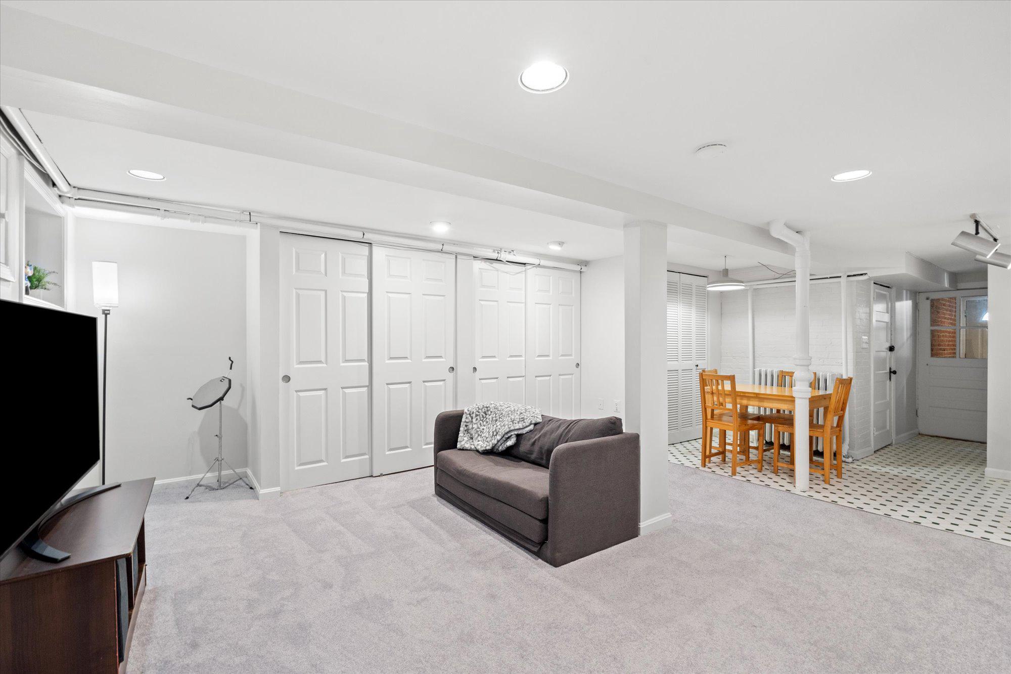  2305 38th Street NW, Washington, DC, 20007 - 物件實景