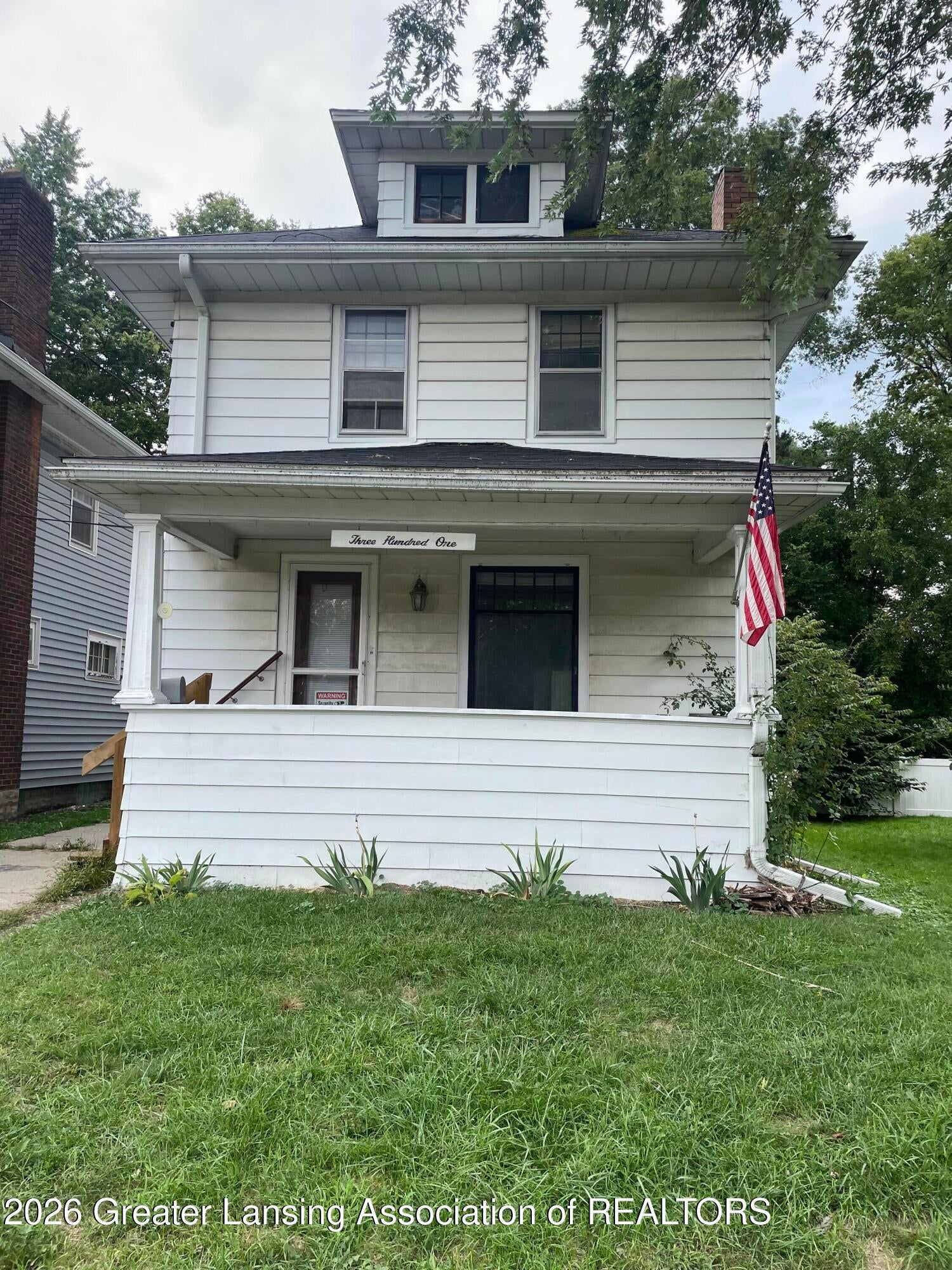 Clemens Ave, Lansing, MI 48912