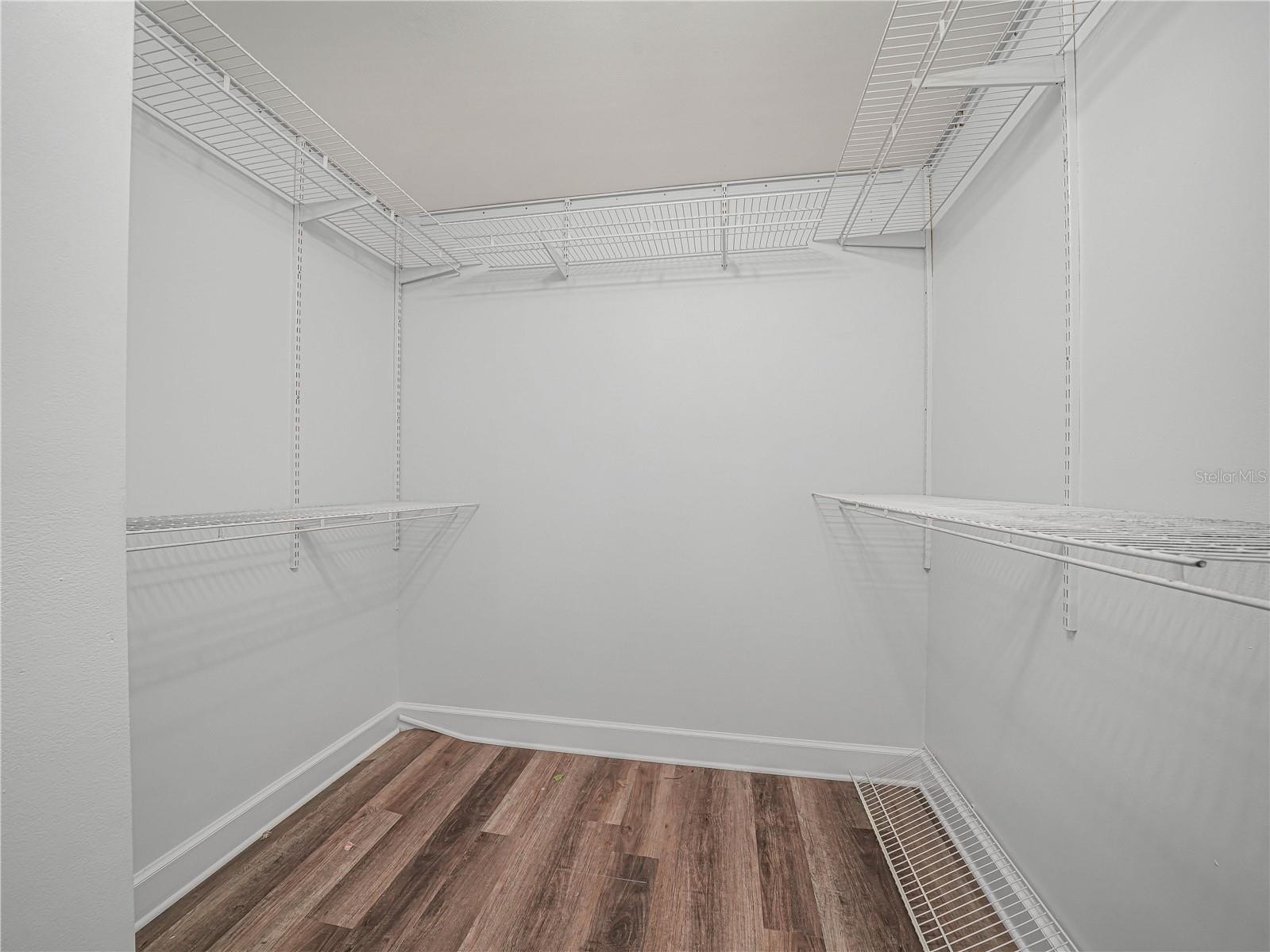 FROSTPROOF, Florida, 33843, United States, 6 Bedrooms Bedrooms, ,3 BathroomsBathrooms,Residential,For Sale,2006124