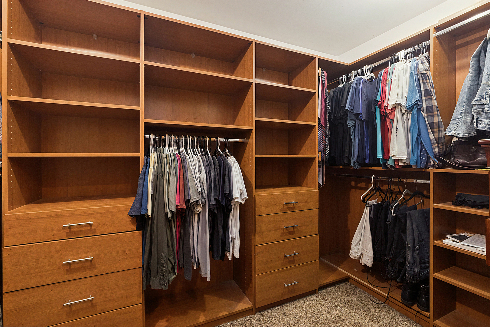 New Lenox, Illinois, 60451, United States, 4 Bedrooms Bedrooms, ,3 BathroomsBathrooms,Residential,For Sale,1974634