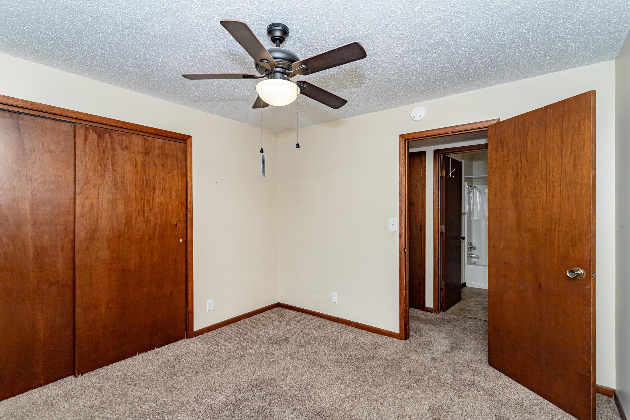 Ames, Iowa, 50010, United States, ,Residential,For Sale,1979688