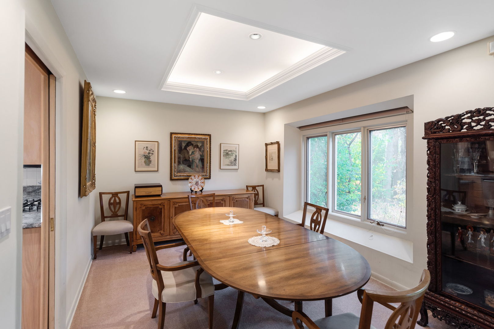 Highland Park, Illinois, 60035, United States, 4 Bedrooms Bedrooms, ,3 BathroomsBathrooms,Residential,For Sale,1989045