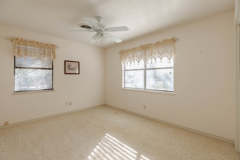 Fredericksburg, Texas, 78624, United States, 3 Bedrooms Bedrooms, ,2 BathroomsBathrooms,Residential,For Sale,1921843