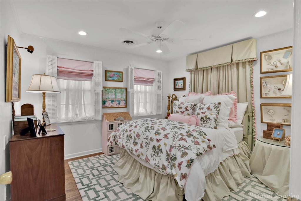 Shreveport, Louisiana, 71106, United States, 5 Bedrooms Bedrooms, ,3 BathroomsBathrooms,Residential,For Sale,1804605
