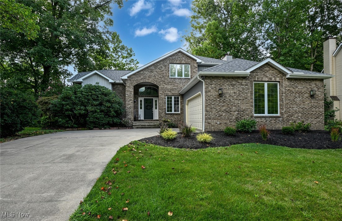 Brecksville, Ohio, 44141, United States, 4 Bedrooms Bedrooms, ,4 BathroomsBathrooms,Residential,For Sale,1926266