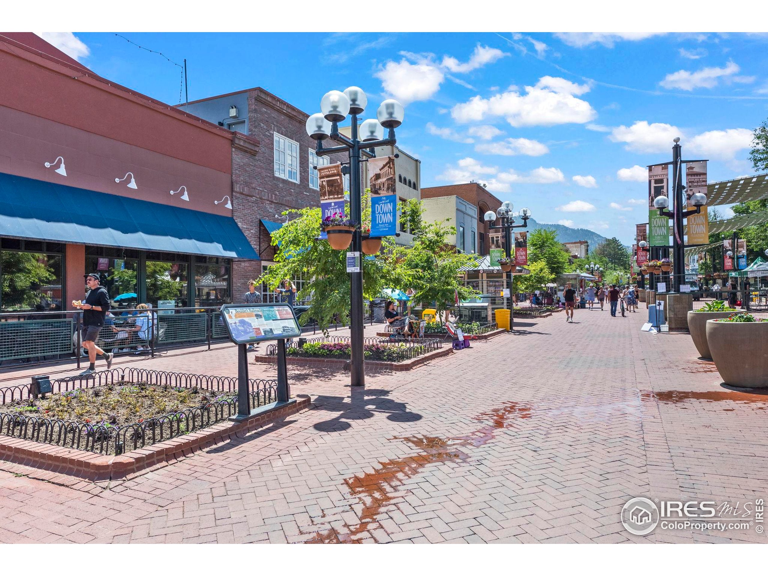 Boulder, Colorado, 80304, United States, 3 Bedrooms Bedrooms, ,3 BathroomsBathrooms,Residential,For Sale,1766708
