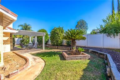 Redlands, California, 92374, United States, 3 Bedrooms Bedrooms, ,2 BathroomsBathrooms,Residential,For Sale,1971739