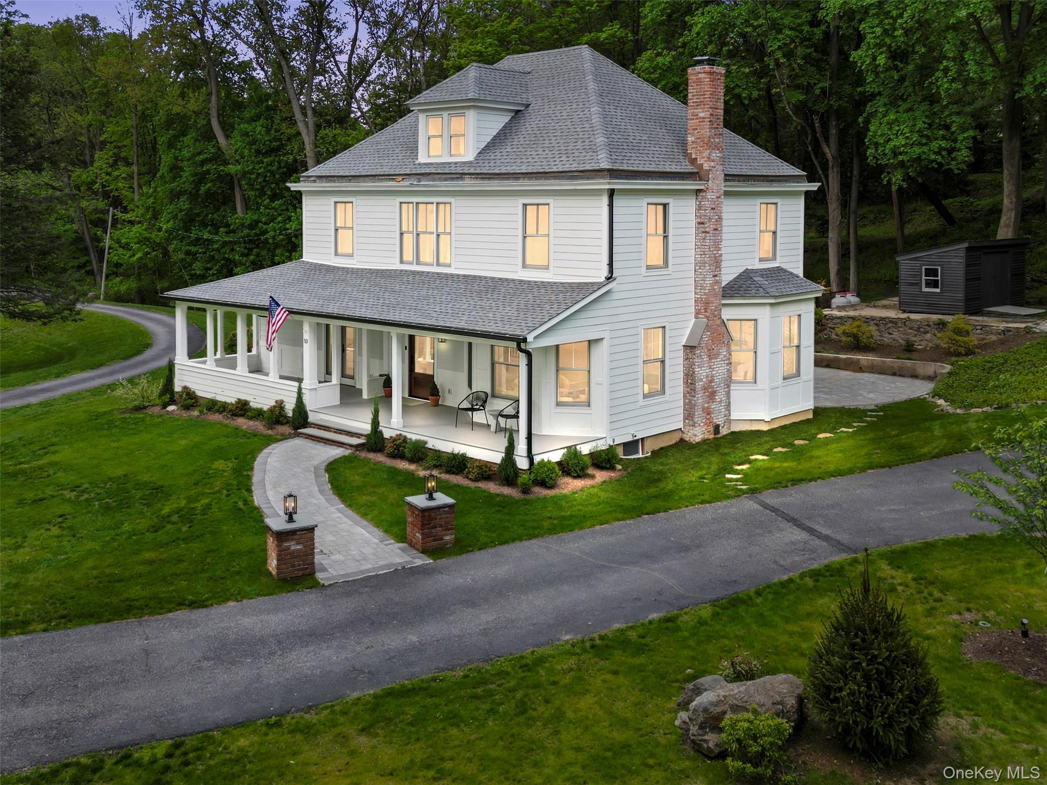 Katonah, New York, 10536, United States, 5 Bedrooms Bedrooms, ,5 BathroomsBathrooms,Residential,For Sale,1942230
