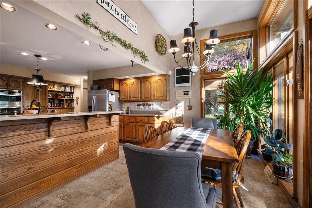 South Strabane, Pennsylvania, 15301, United States, 5 Bedrooms Bedrooms, ,5 BathroomsBathrooms,Residential,For Sale,2003088