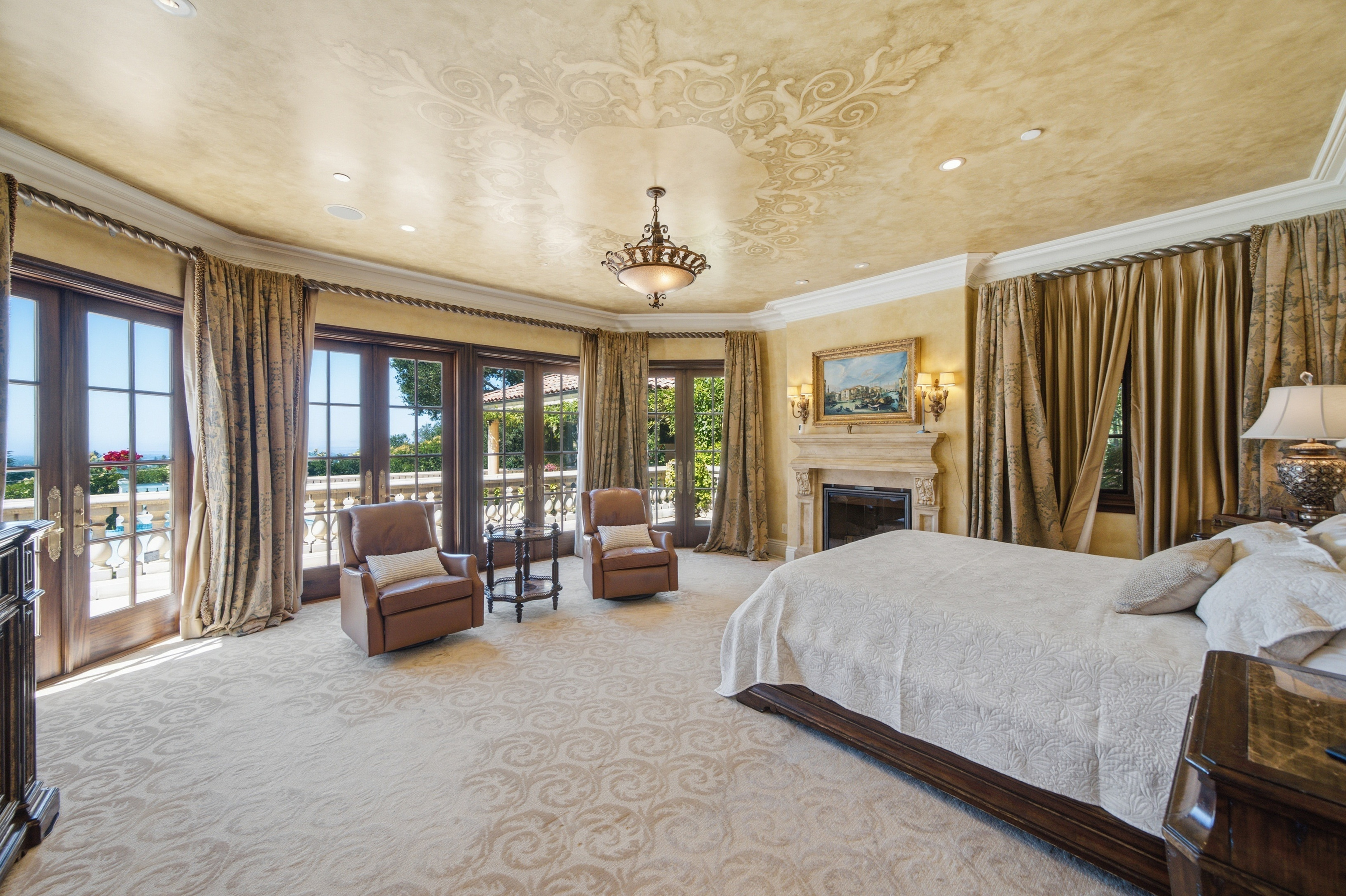  An Entertainer’s Estate with Exceptional Bay Views - 物件實景