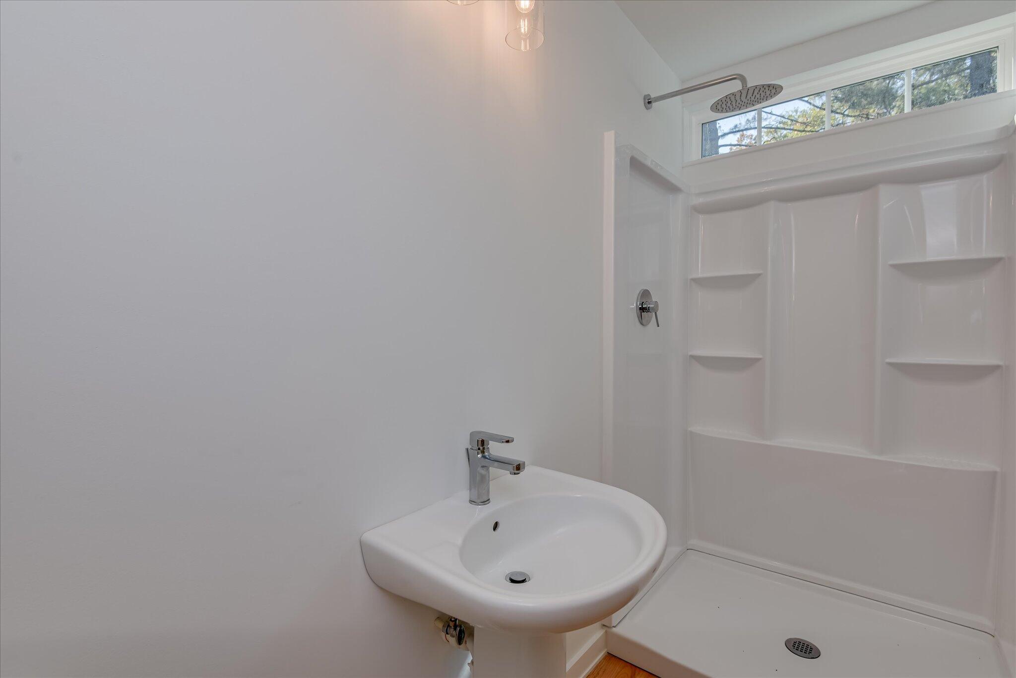 Aiken, South Carolina, 29801, United States, 4 Bedrooms Bedrooms, ,3 BathroomsBathrooms,Residential,For Sale,1992029