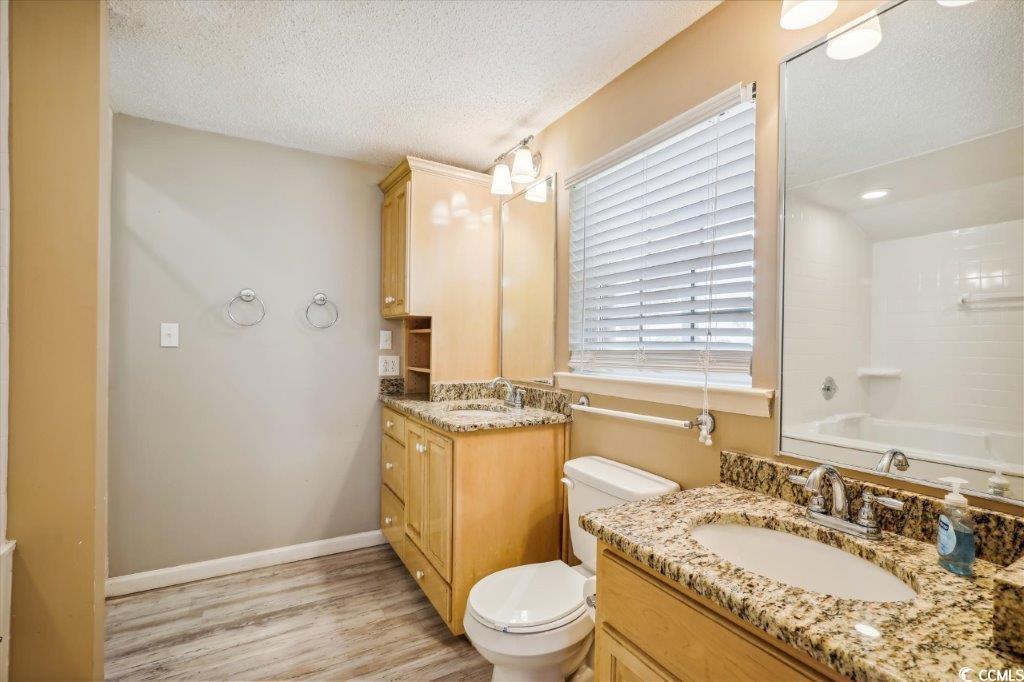 North Myrtle Beach, South Carolina, 29582, United States, 7 Bedrooms Bedrooms, ,5 BathroomsBathrooms,Residential,For Sale,1810579