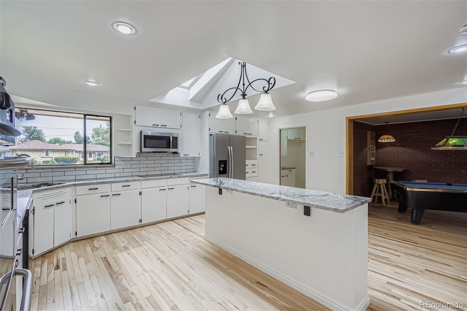 Wheat Ridge, Colorado, 80033, United States, 4 Bedrooms Bedrooms, ,2 BathroomsBathrooms,Residential,For Sale,1906302
