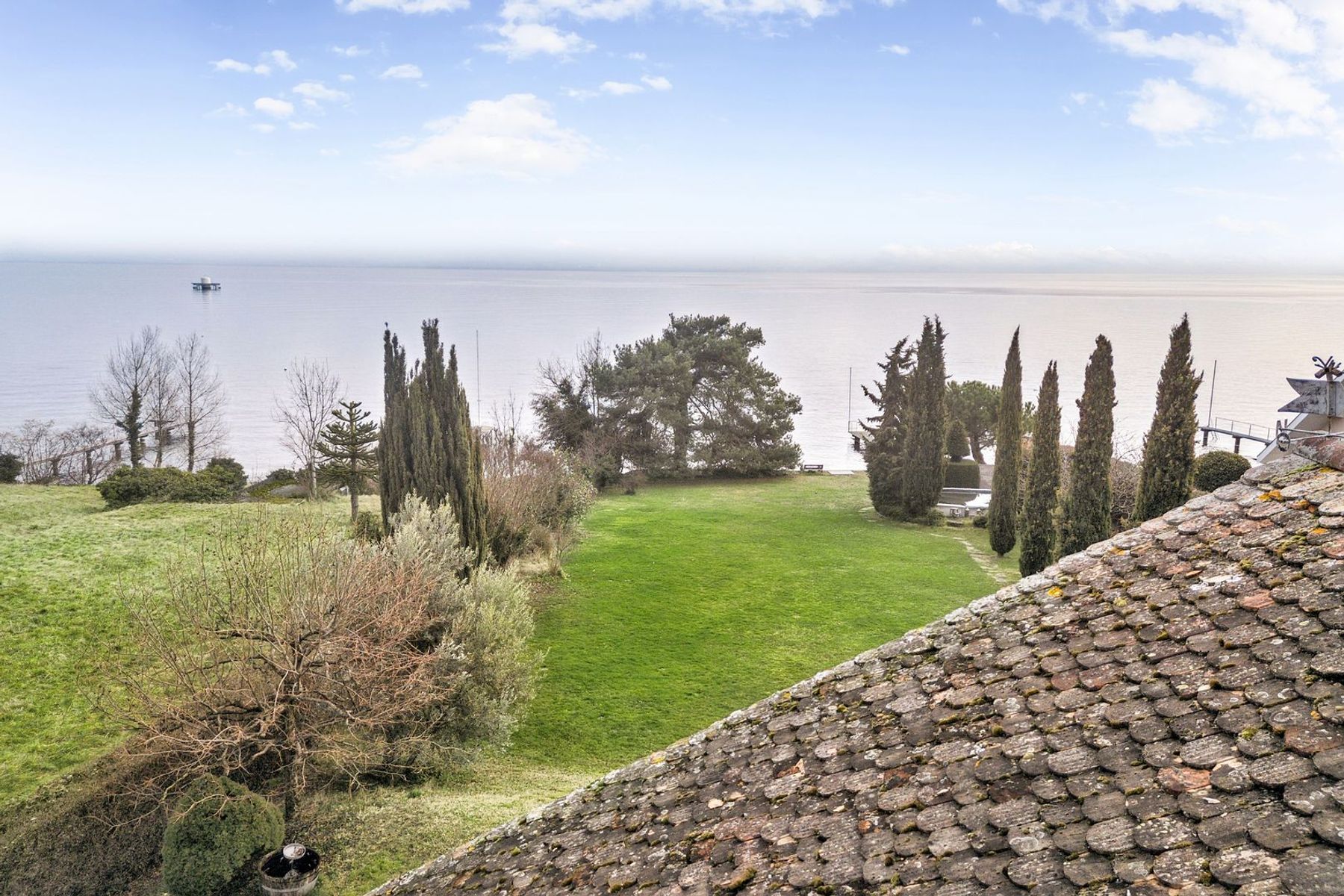  Magnificent waterfront plot in St-Prex - 物件實景