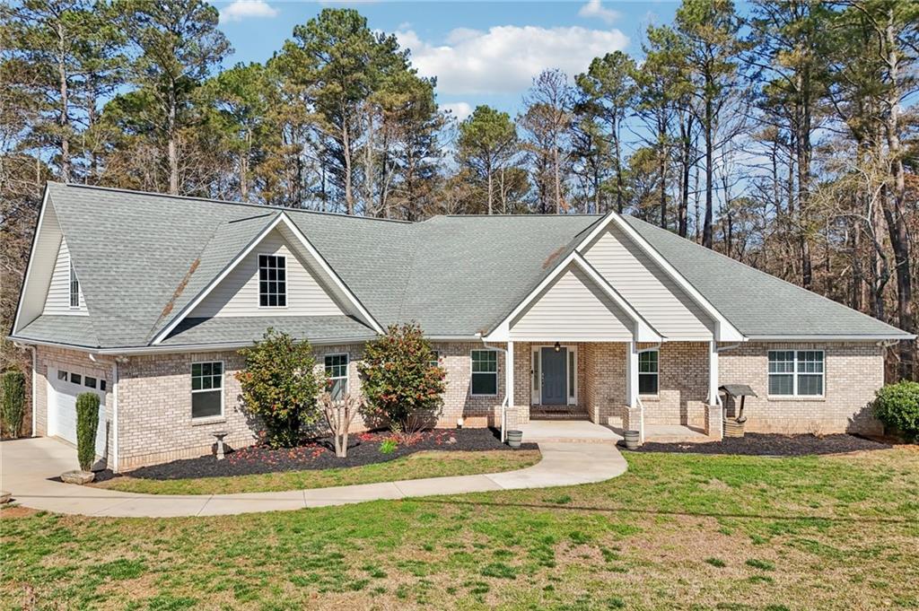Cumming, Georgia, 30028, United States, 4 Bedrooms Bedrooms, ,3 BathroomsBathrooms,Residential,For Sale,2028381