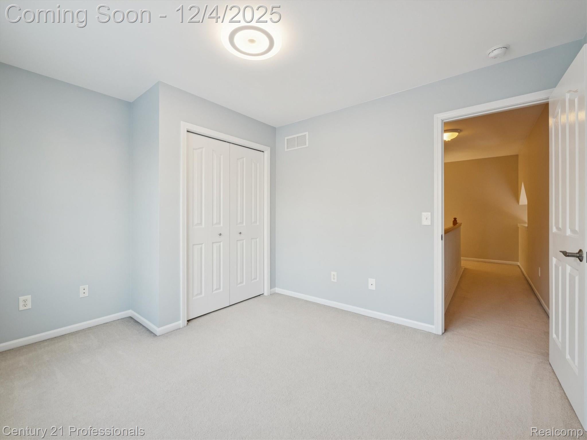 Orion, Michigan, 48360, United States, 4 Bedrooms Bedrooms, ,4 BathroomsBathrooms,Residential,For Sale,2001208