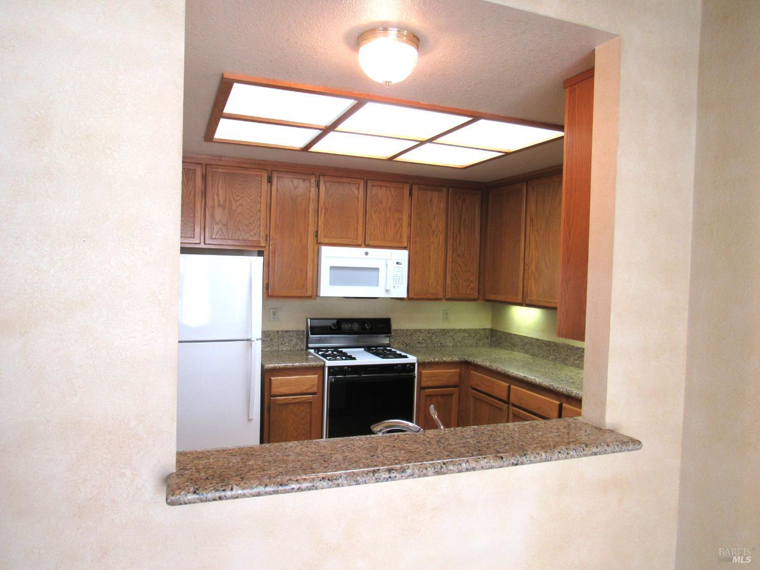 Sonoma, California, 95476, United States, 2 Bedrooms Bedrooms, ,2 BathroomsBathrooms,Residential,For Sale,1979708