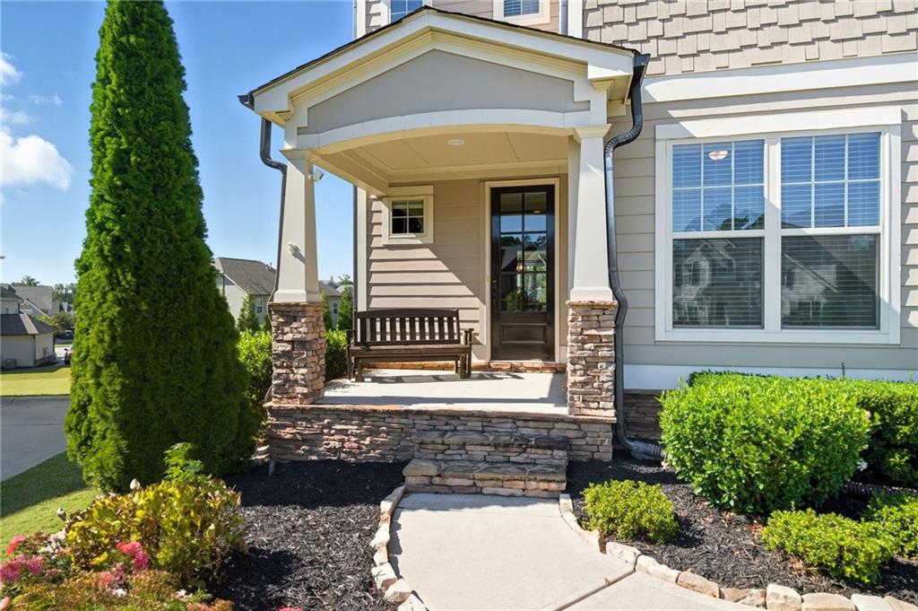 Cumming, Georgia, 30040, United States, 6 Bedrooms Bedrooms, ,5 BathroomsBathrooms,Residential,For Sale,1974767