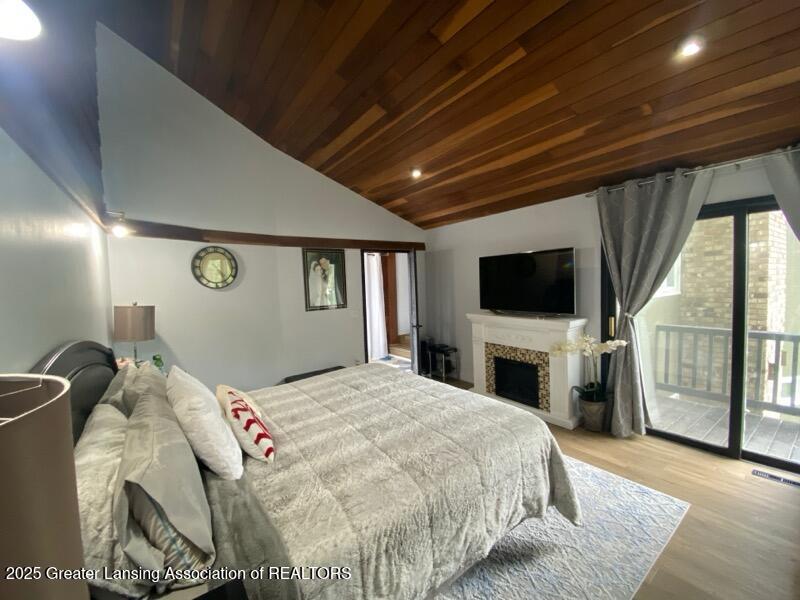 Eagle, Michigan, 48822, United States, 4 Bedrooms Bedrooms, ,4 BathroomsBathrooms,Residential,For Sale,1807523