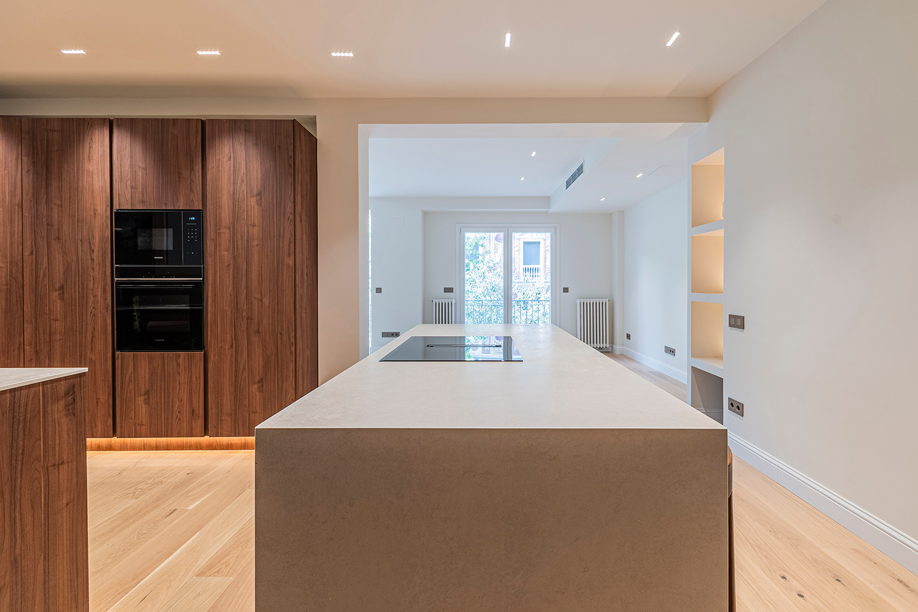  Beautiful brand-new flat next to Consell de Cent - 物件實景