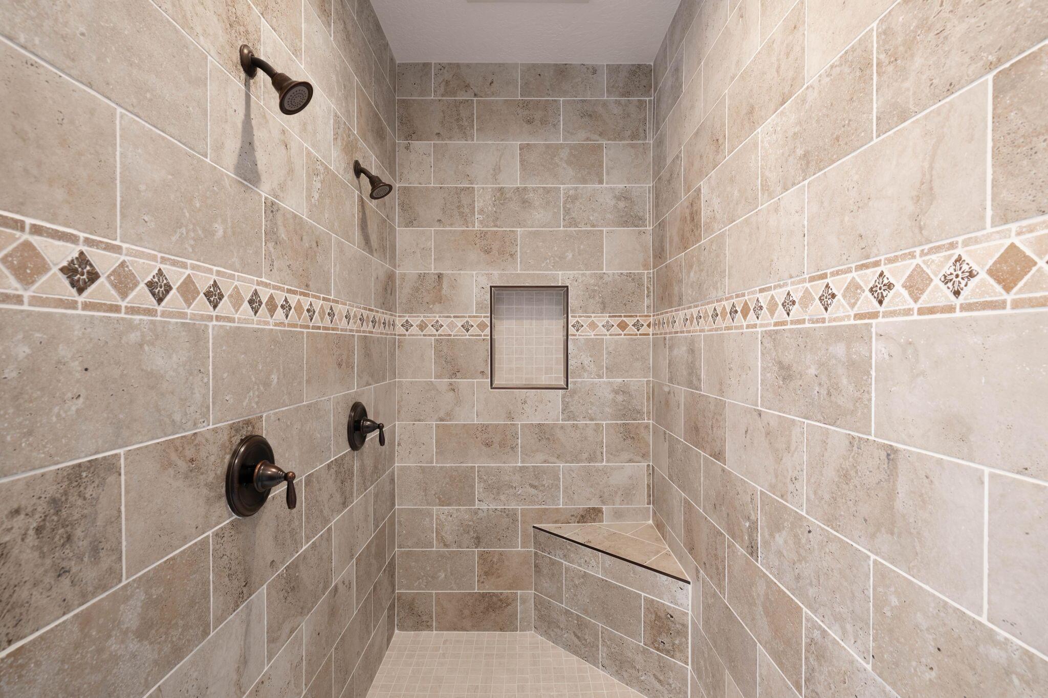 Leeds, Utah, 84746, United States, 5 Bedrooms Bedrooms, ,3 BathroomsBathrooms,Residential,For Sale,1979707
