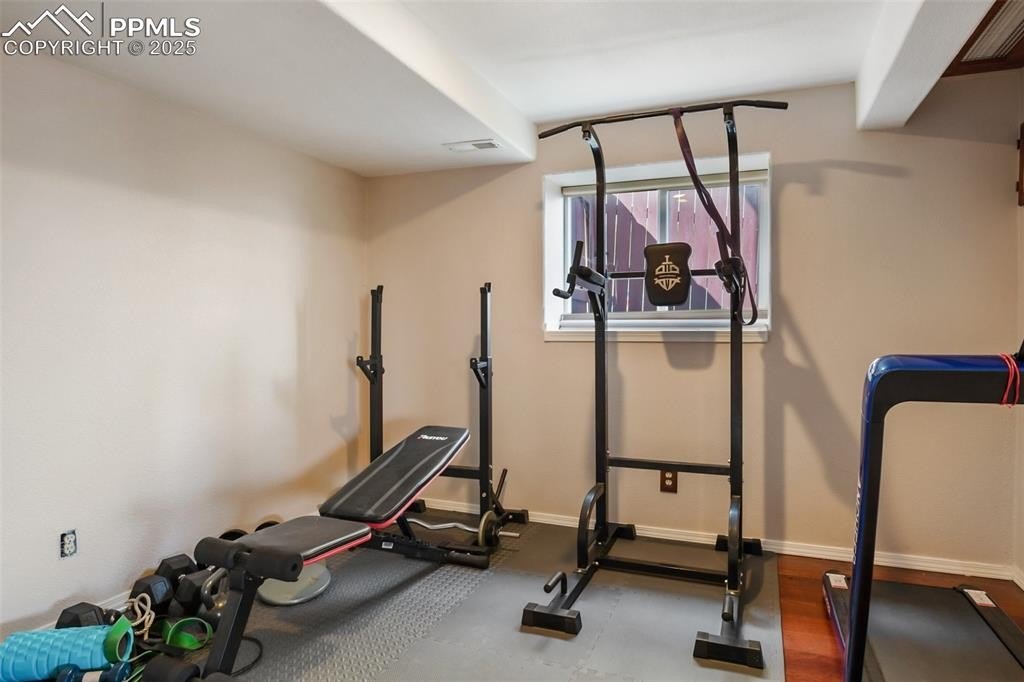Colorado Springs, Colorado, 80951, United States, 5 Bedrooms Bedrooms, ,4 BathroomsBathrooms,Residential,For Sale,1882285