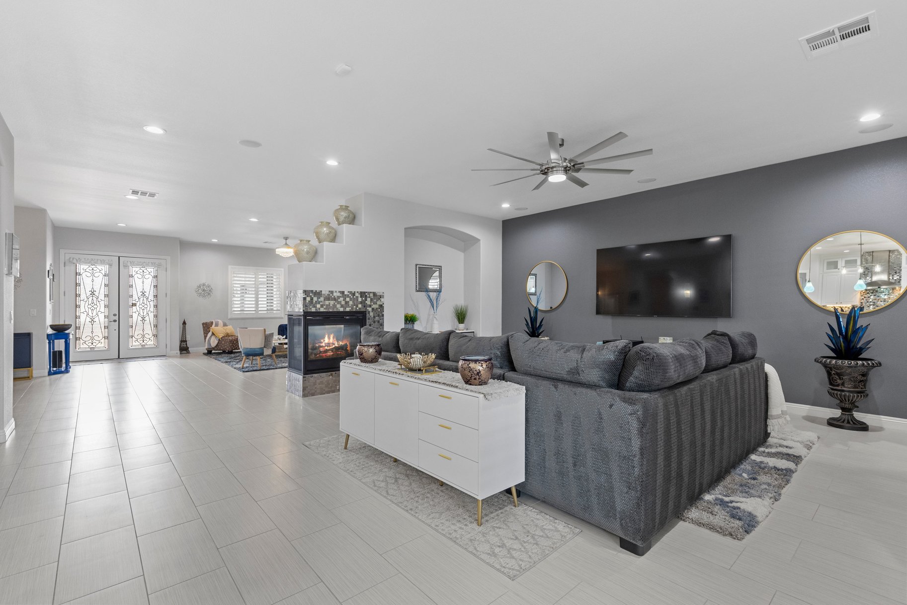  Over Half-Acre Lot Estate with No HOA & Endless Flexibility - 物件實景
