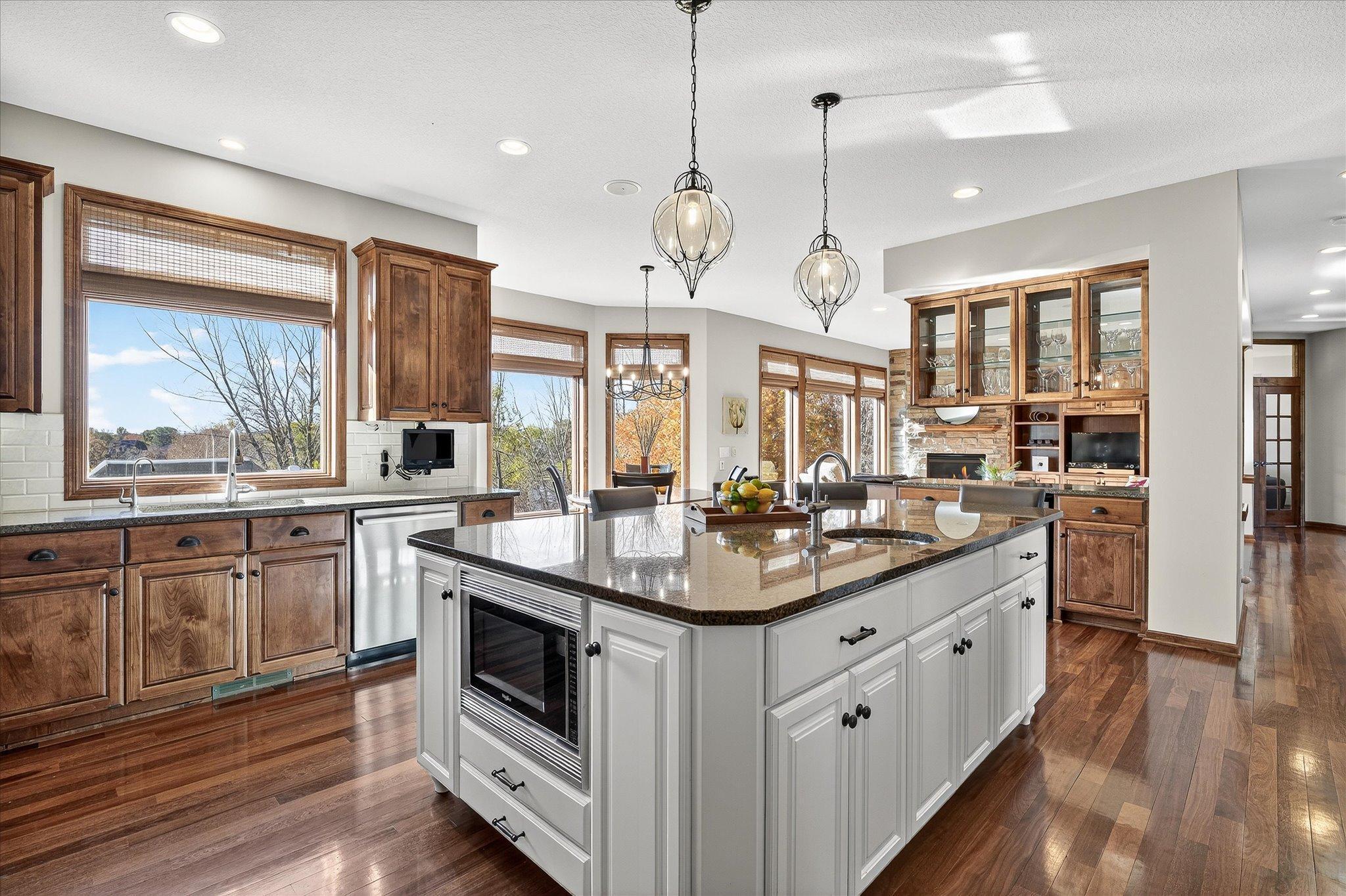 Medina, Minnesota, 55340, United States, 5 Bedrooms Bedrooms, ,3 BathroomsBathrooms,Residential,For Sale,1989034