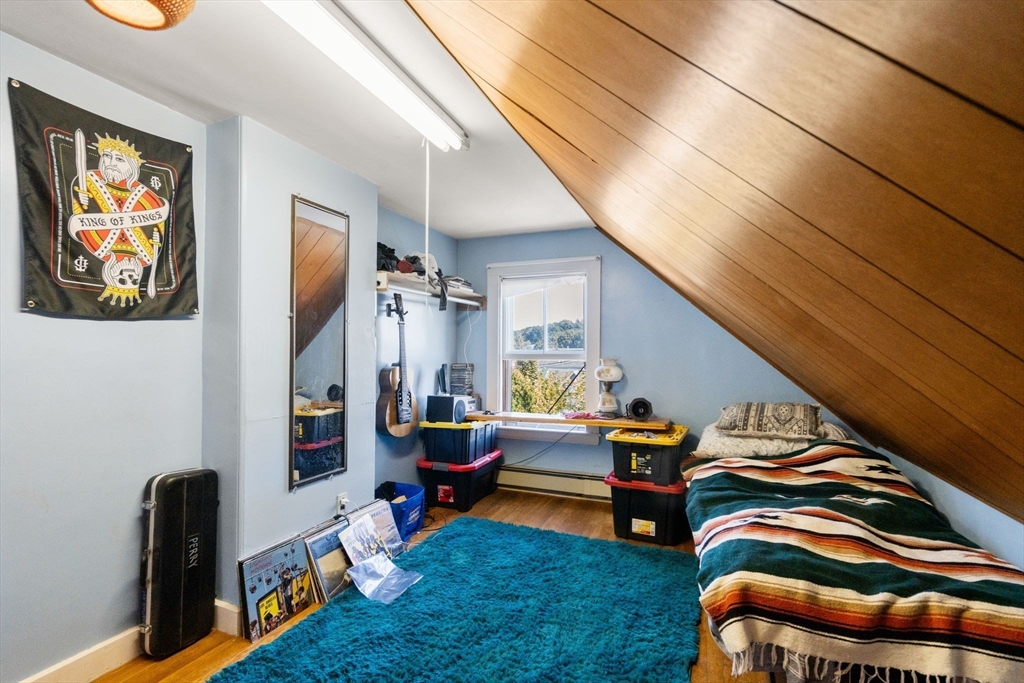 Newton, Massachusetts, 02458, United States, 8 Bedrooms Bedrooms, ,2 BathroomsBathrooms,Residential,For Sale,1940417