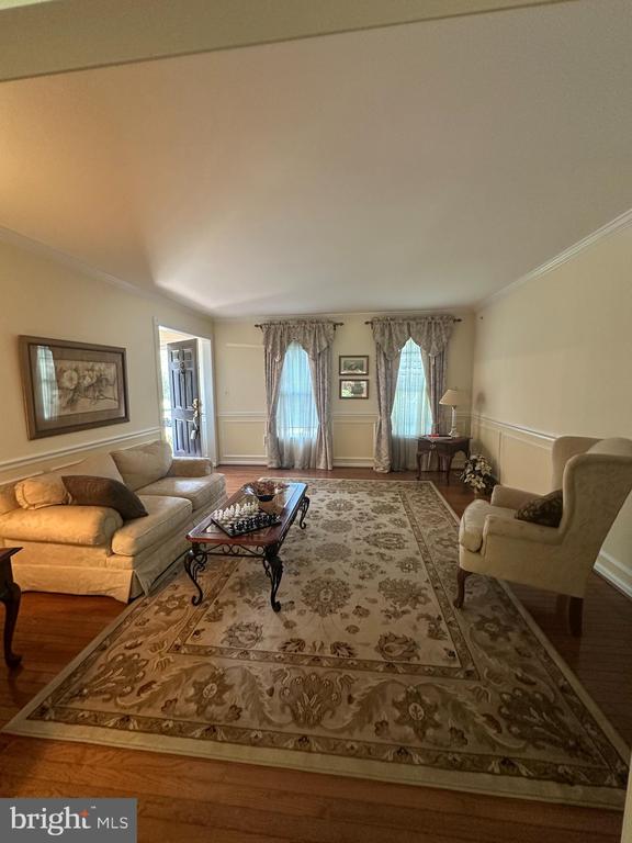 Stafford, Virginia, 22554, United States, 5 Bedrooms Bedrooms, ,3 BathroomsBathrooms,Residential,For Sale,1930374