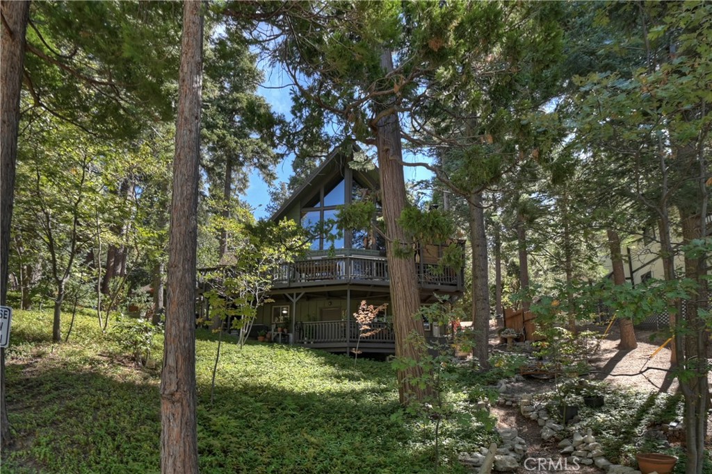 Lake Arrowhead, California, 92352, United States, 3 Bedrooms Bedrooms, ,1 BathroomBathrooms,Residential,For Sale,1988243