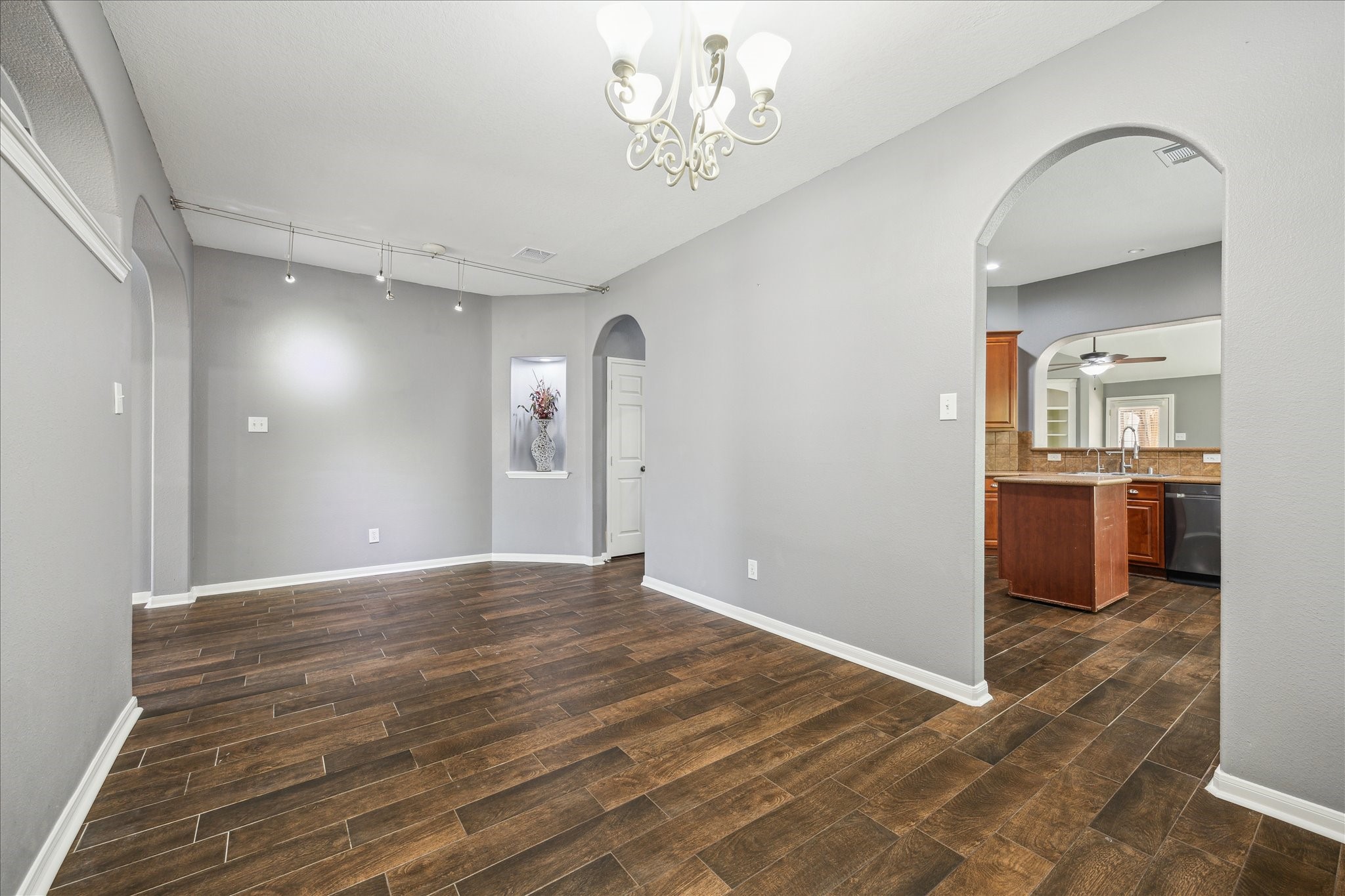  20910 Sandy Briar Court - 物件實景