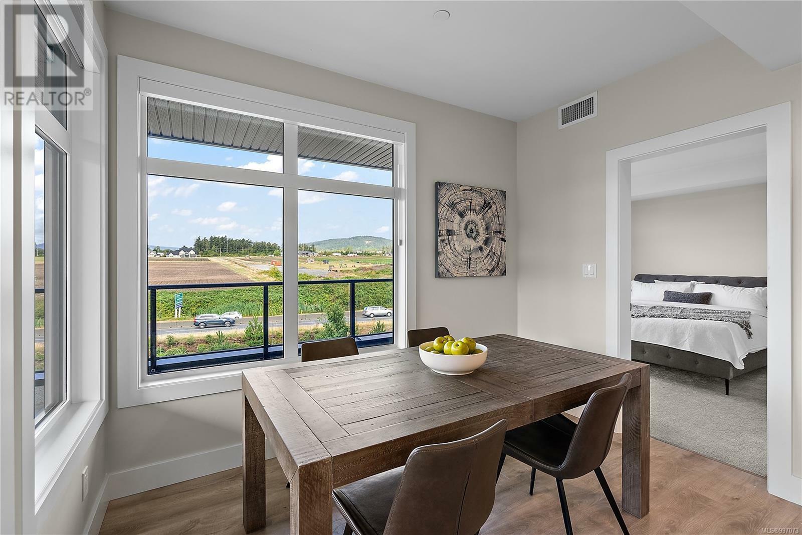 CENTRAL SAANICH, British Columbia, V8M 0B9, CA, 2 Bedrooms Bedrooms, ,2 BathroomsBathrooms,Residential,For Sale,1874569