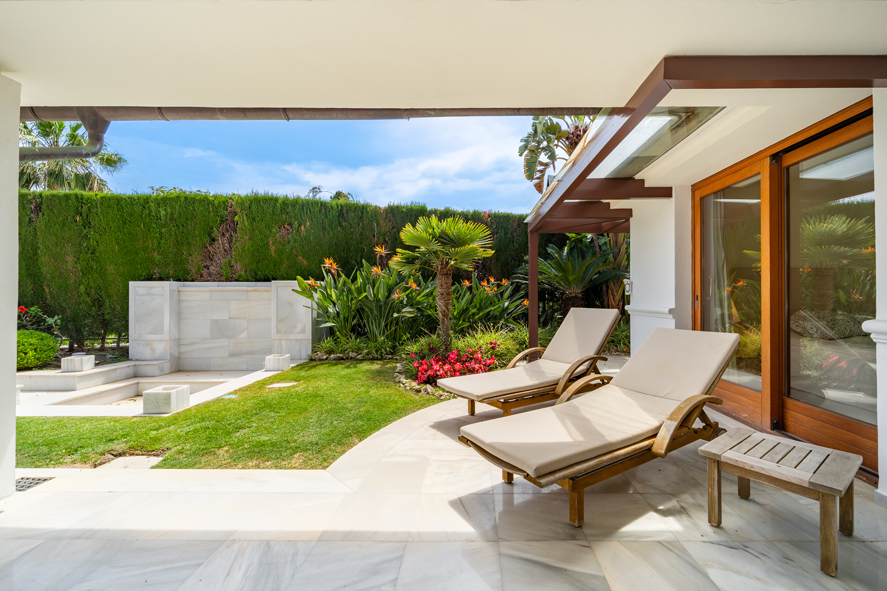  A true home in the Golf Valley with direct access to the Las Brisas golf course - 物件實景