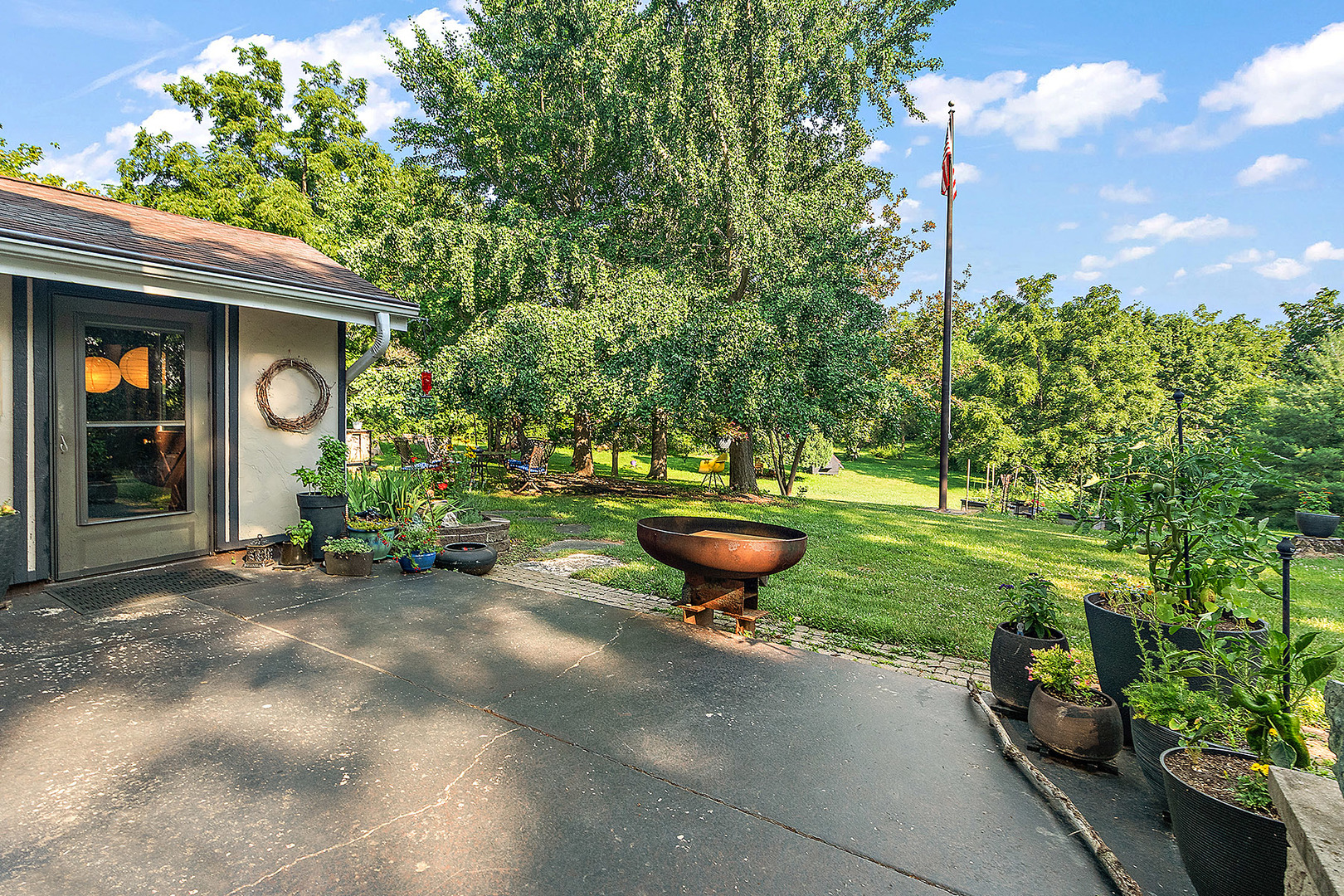 New Lenox, Illinois, 60451, United States, 5 Bedrooms Bedrooms, ,3 BathroomsBathrooms,Residential,For Sale,1889760