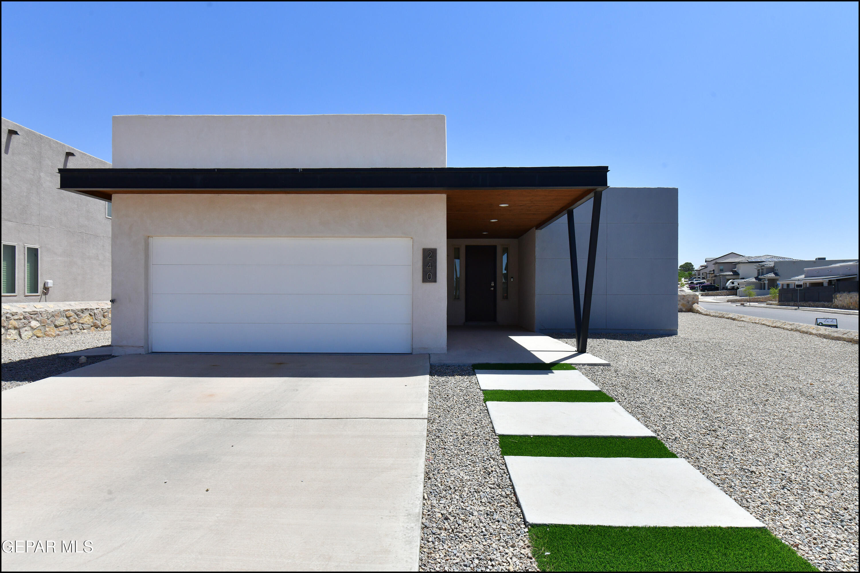 Emerald Sun Dr, El Paso, TX 79928