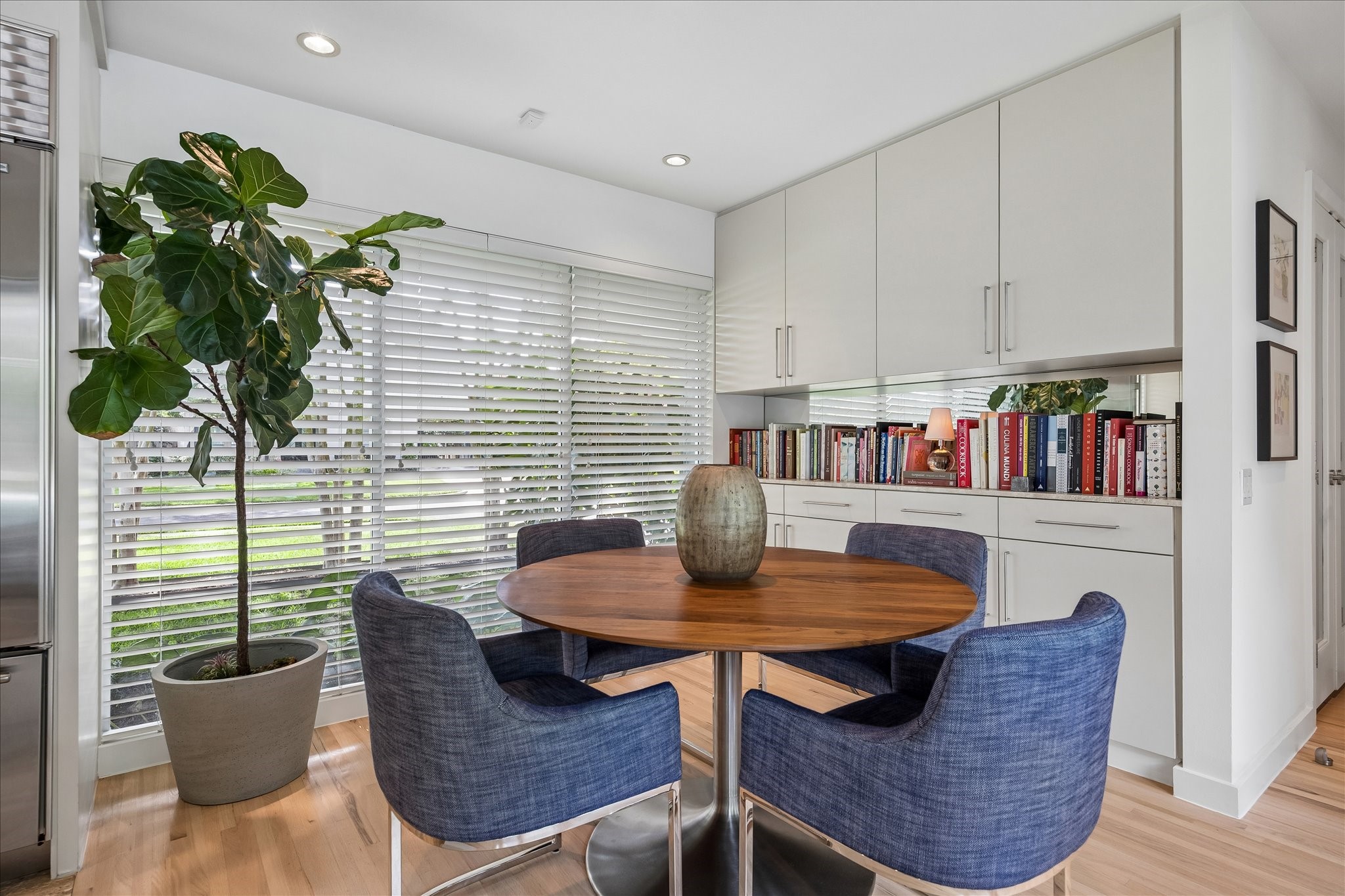  4114 Whitman Street - 物件實景