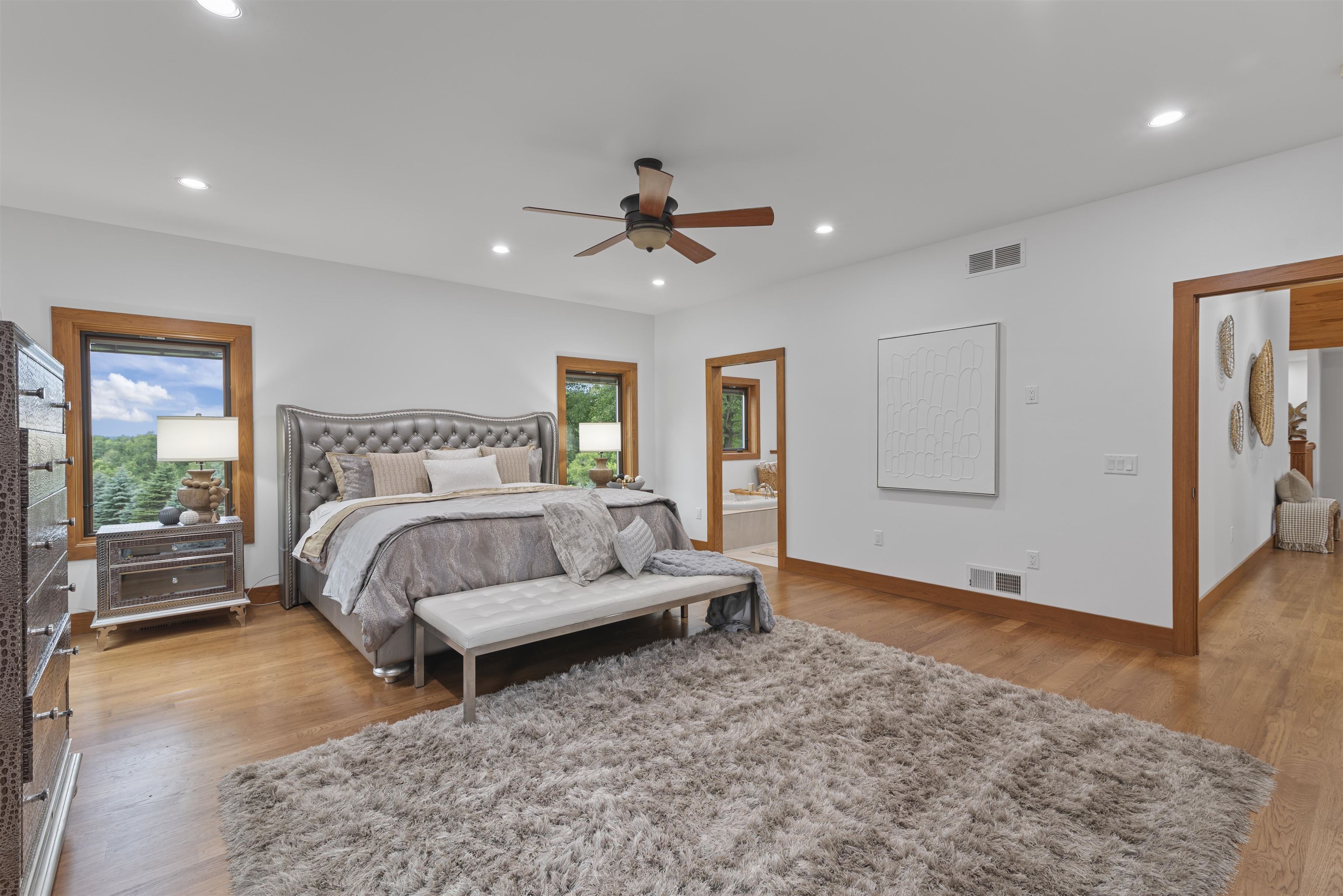 Avoca, Wisconsin, 53506, United States, 3 Bedrooms Bedrooms, ,4 BathroomsBathrooms,Residential,For Sale,1895039