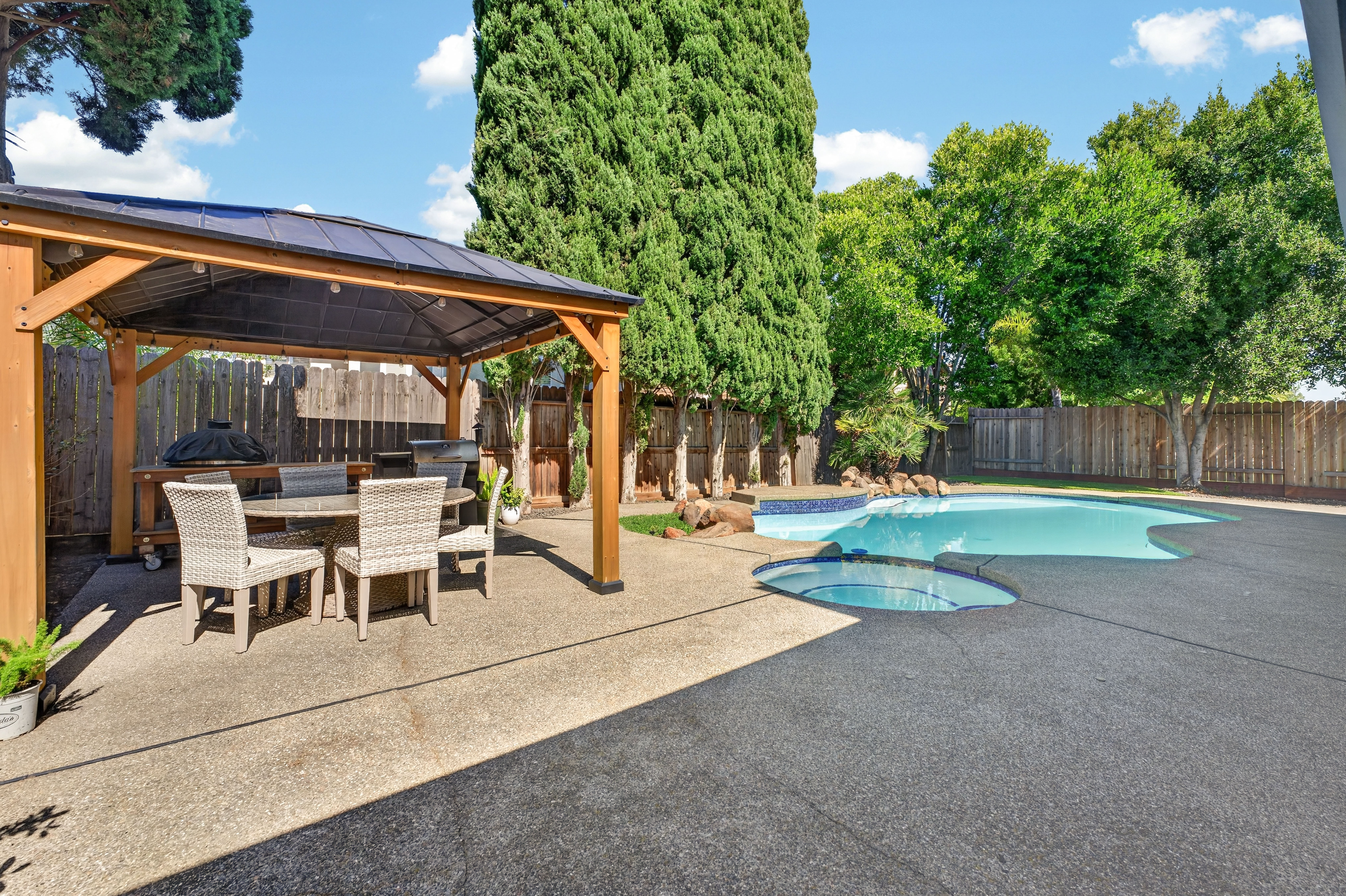  5723 Crown Court, Rocklin, CA 95677 - 物件實景