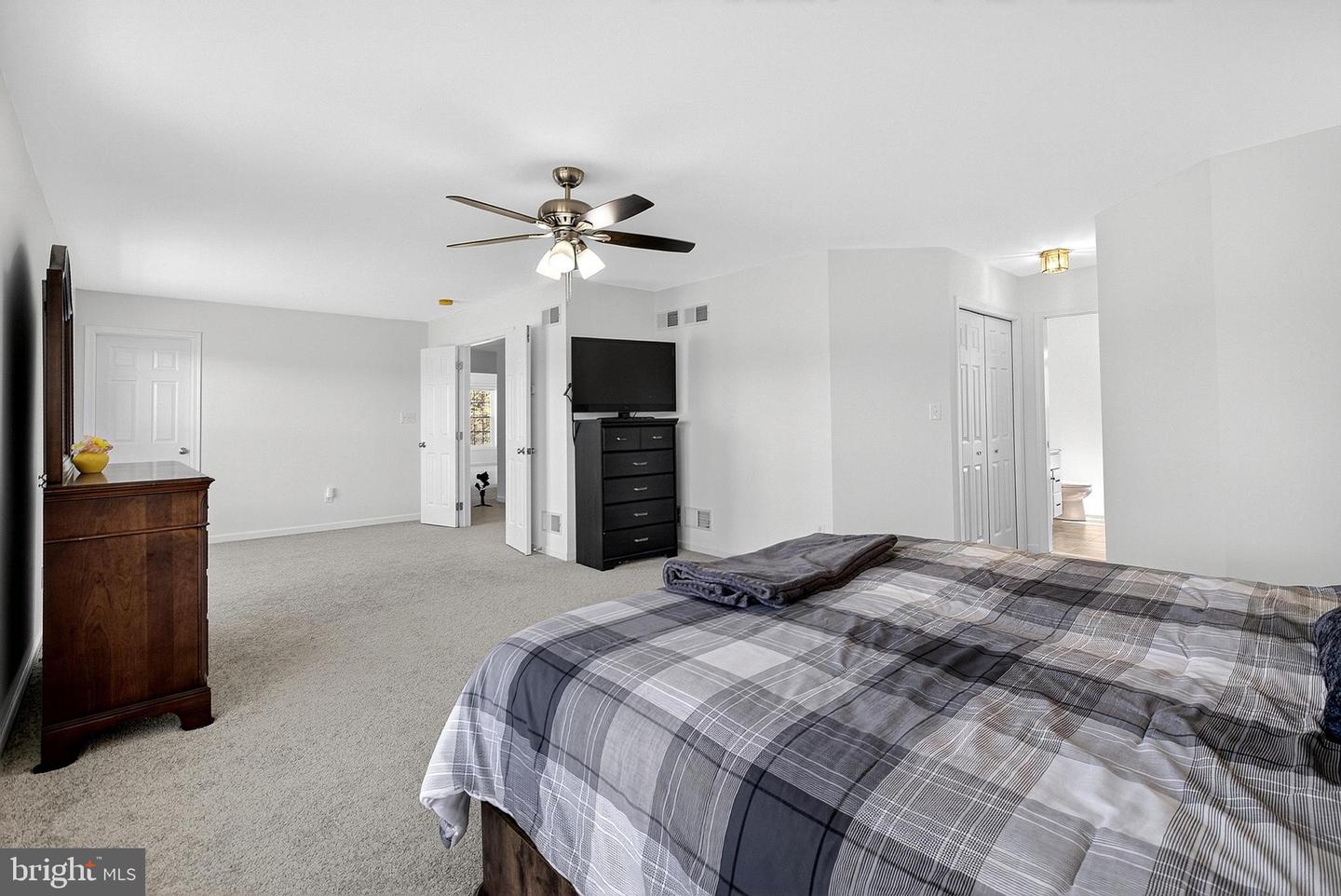 LINCOLN UNIVERSITY, Pennsylvania, 19352, United States, 4 Bedrooms Bedrooms, ,3 BathroomsBathrooms,Residential,For Sale,1989954